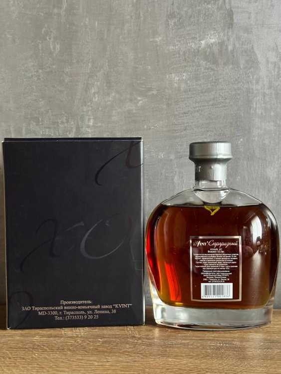 Молдавский "Сюрпризный 10 лет" 28.12.2011 года. 0,5 л.