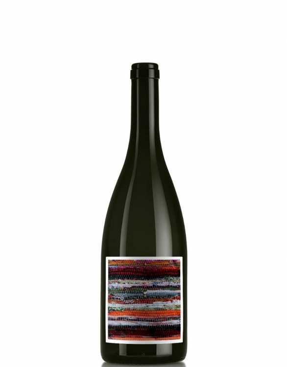 Вино «Feteasca Neagra» Multi-Vintage 2022 & 2023 Te Wa Wines. 0,75