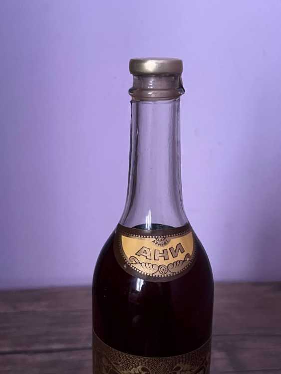 Армянский "Ани 5-6 лет" 1977 года. 0,5 л. СССР. 