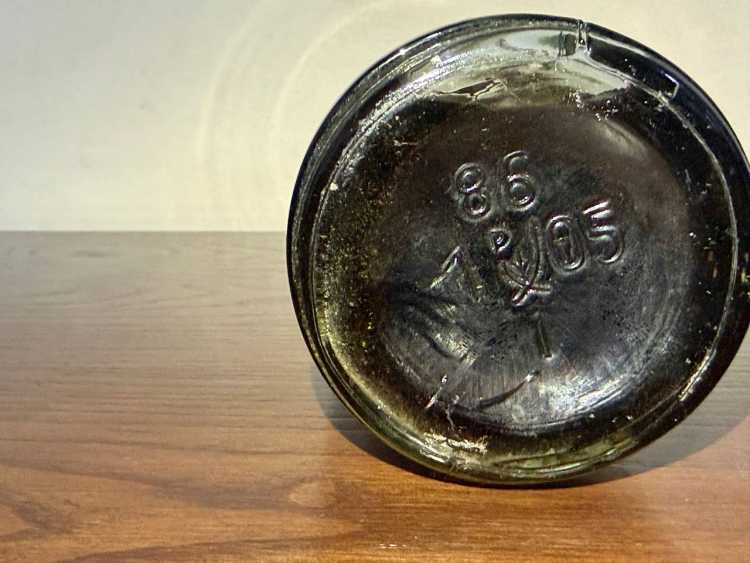 Армянский "Ереван 10 лет" 1985 года. 0,5 л. СССР. 