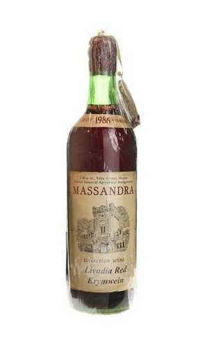 "Портвейн красный Ливадия" 1986 года урожая.