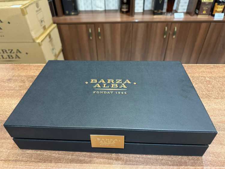 Набор коньяков "Barza Alba" 6 штук. 50 мл. 