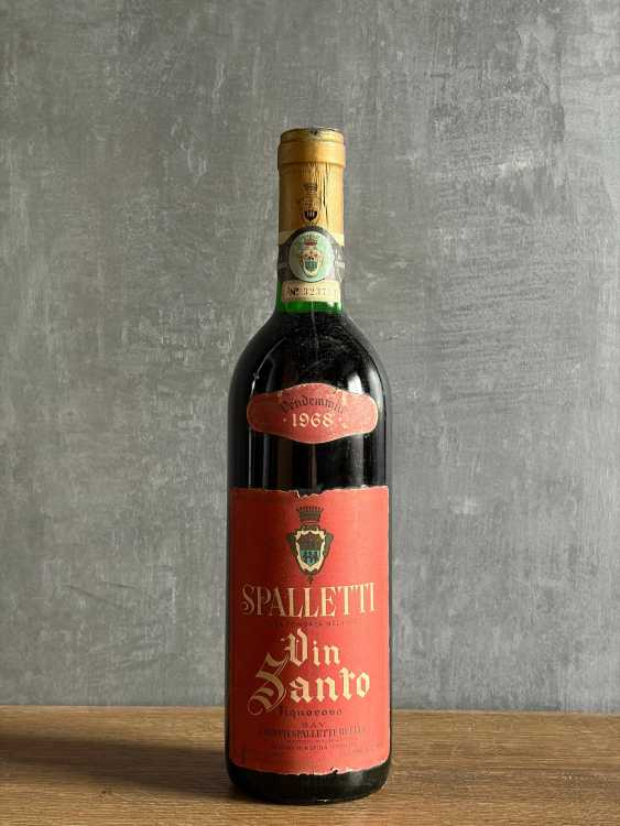 Вино Chianti Spalletti Rufina 1968 года.