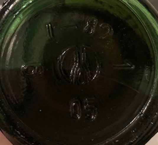 Украинский " 3 звезды" 1982 года. 0,5 л. СССР. 