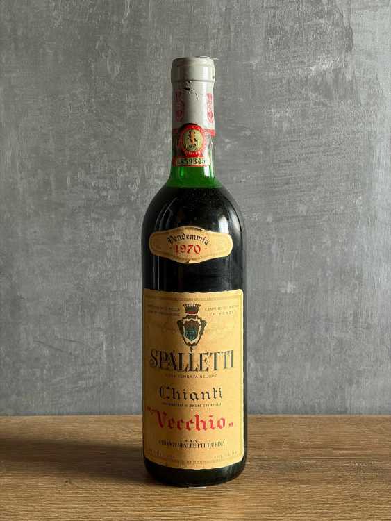 Вино Spalletti Chianti Vecchio 1970 года