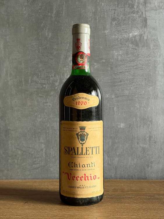 Вино Spalletti Chianti “Vecchio” 1970 года.