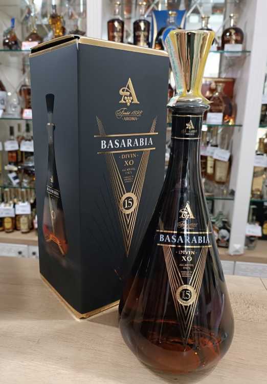Коньяк «Basarabia» XO 15 лет, Aroma. Alexander 0,7 в коробке